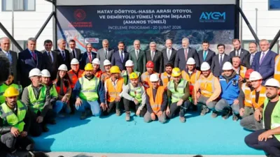 Hatay&rsquo;da ulaşım altyapısını g&uuml;&ccedil;lendirmeyi hedefleyen D&ouml;rtyol&ndash;Hassa Otoyolu ve Demiryolu Projesi&rsquo;nde