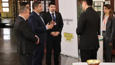 Dumlupınar &Uuml;niversitesi b&uuml;nyesinde faaliyet g&ouml;steren DP&Uuml; Gen&ccedil;lik Sanat ve Aktivite