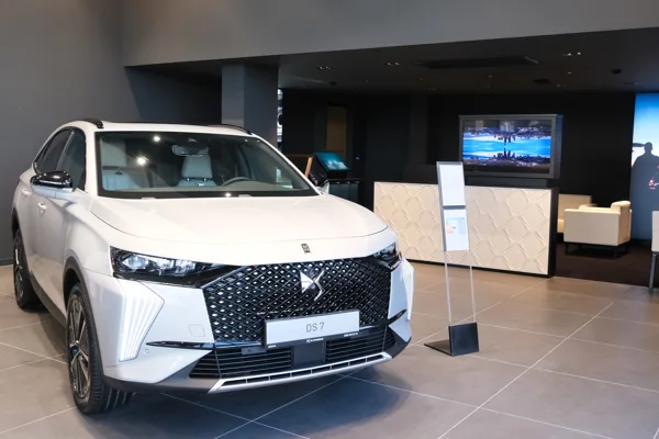 DS Automobiles, yenilik&ccedil;i &uuml;r&uuml;n gamını T&uuml;rkiye&rsquo;de her ge&ccedil;en g&uuml;n daha