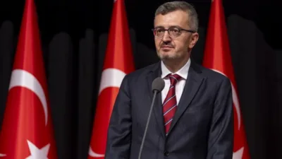 Cumhurbaşkanlığı İletişim Başkanı Burhanettin Duran, İstanbul&rsquo;da uluslararası medya kuruluşlarının temsilcileriyle