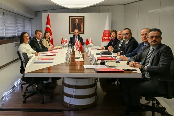 T&uuml;rkiye Belediyeler Birliği (TBB) Enc&uuml;men toplantısı, Ankara&rsquo;daki birlik hizmet binasında