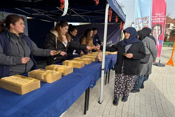 Eskişehir&nbsp;B&uuml;y&uuml;kşehir Belediyesi Park ve Bah&ccedil;eler Dairesi Başkanlığı ekipleri tarafından y&uuml;r&uuml;t&uuml;len