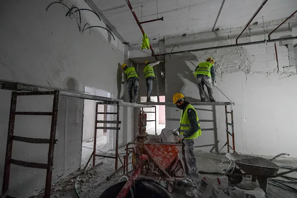 İzmir B&uuml;y&uuml;kşehir Belediyesi Fen İşleri Dairesi Başkanlığı tarafından y&uuml;r&uuml;t&uuml;len &ccedil;alışmalar