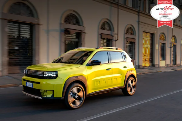 FIAT&rsquo;ın yeni k&uuml;resel &uuml;r&uuml;n gamının ilk temsilcisi Grande Panda, uluslararası
