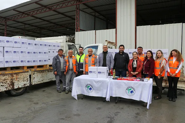 Gazipaşa Belediyesi Ramazan ayı boyunca s&uuml;rd&uuml;r&uuml;lecek olan gıda kolisi dağıtım