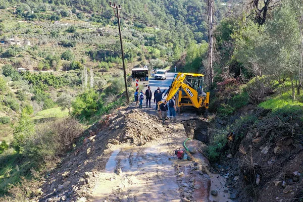 Gazipaşa Belediyesi Fen İşleri M&uuml;d&uuml;rl&uuml;ğ&uuml;, son g&uuml;nlerde etkili olan yağışların