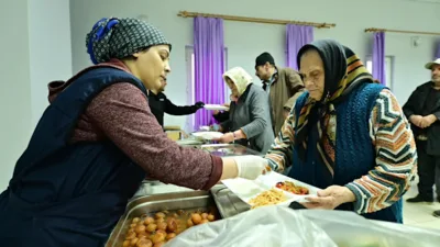 Gemlik'te &nbsp;Ramazan ayında dayanışma ve paylaşma geleneği &nbsp;s&uuml;rd&uuml;r&uuml;l&uuml;yor. Ramazan ayı