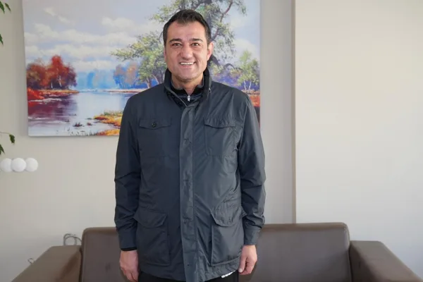 Giresun Belediye Başkanı K&ouml;se, ge&ccedil;irdiği rahatsızlık sonrası tedavi g&ouml;rd&uuml;ğ&uuml; hastanede