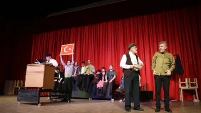 GBŞT ekibi, 2. Amasya Tiyatro G&uuml;nleri kapsamında hem yetişkinlere hem