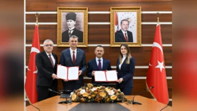 Valilik Makamında ger&ccedil;ekleşen protokol imza t&ouml;renine; Vali Aktaş&rsquo;ın yanı sıra