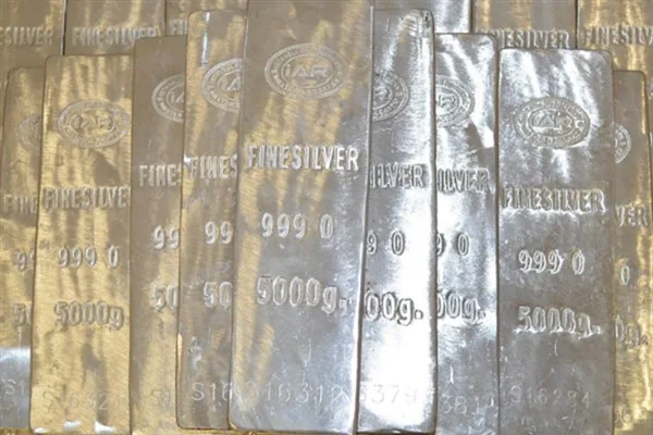 Değerli metal piyasasında ise son haftalarda yaşanan tarihi &ccedil;&ouml;k&uuml;ş&uuml;n ardından