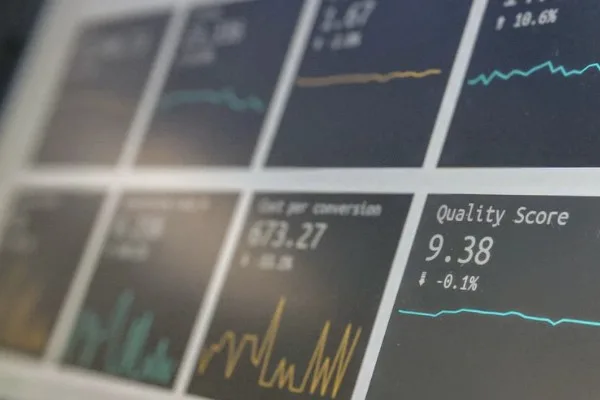 Japonya'nın Nikkei 225 endeksi y&uuml;zde 1,4'&uuml;n &uuml;zerinde artışla yeni bir