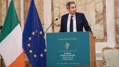 İrlanda Başbakan Yardımcısı Simon Harris, BAFTA t&ouml;reninin ardından İrlandalı sanat&ccedil;ıların