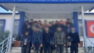 Hatay Emniyet M&uuml;d&uuml;rl&uuml;ğ&uuml; ekipleri tarafından g&ouml;&ccedil;men ka&ccedil;ak&ccedil;ılığıyla m&uuml;cadele &ccedil;alışmaları kapsamında