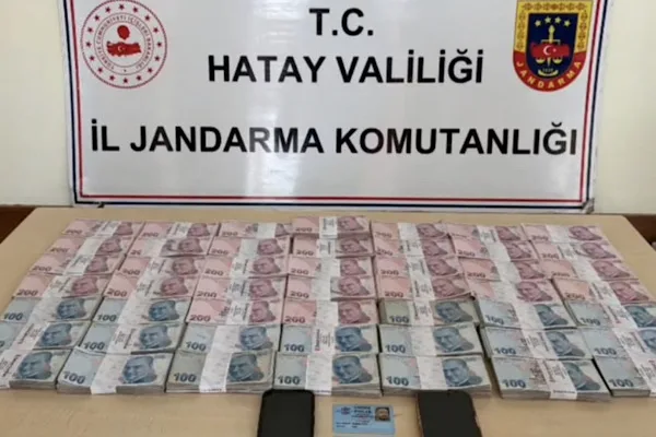 İl M&uuml;d&uuml;rl&uuml;ğ&uuml; konteynerinde elektrik sistemine ait bakır kablolar, termosifon, yangın