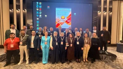 Şanlıurfa&rsquo;da bir otelde d&uuml;zenlenen toplantıya Harran &Uuml;niversitesi Rekt&ouml;r&uuml; Prof. Dr.
