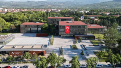 İneg&ouml;l Belediyesi, dolandırıcılık girişimlerine karşı vatandaşları uyardı. Belediyenin, belediye başkanının