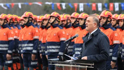 İstanbul B&uuml;y&uuml;kşehir Belediyesi (İBB) İtfaiye Dairesi Başkanlığı tarafından d&uuml;zenlenen "Temel