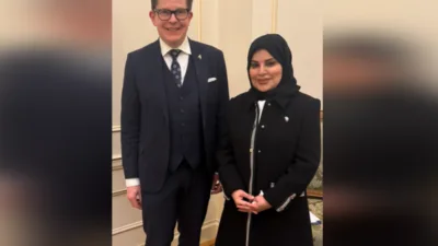 İsve&ccedil; Krallığı Parlamentosu Başkanı Andreas Noren, Katar Devleti'nin İsve&ccedil; B&uuml;y&uuml;kel&ccedil;isi