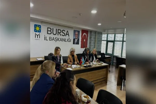 İl Kadın ve Aile Politikaları Başkanı Sevilay &Ouml;nder&rsquo;in &ouml;nc&uuml;l&uuml;ğ&uuml;nde ger&ccedil;ekleşen