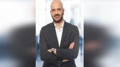 S&uuml;rd&uuml;r&uuml;lebilir b&uuml;y&uuml;me hedefleri doğrultusunda y&ouml;netim yapılanması g&uuml;&ccedil;lenen İzocam&rsquo;da yeni bir