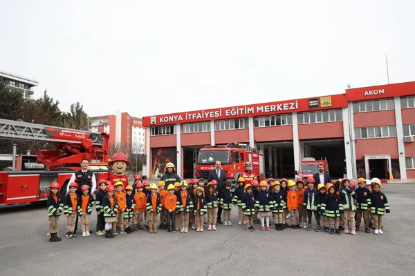 Konya B&uuml;y&uuml;kşehir Belediyesi&rsquo;nin 31 il&ccedil;edeki t&uuml;m ilkokul 1. sınıf &ouml;ğrencileri