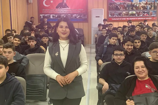 Karacabey Belediyesi Sosyal Hizmetler M&uuml;d&uuml;rl&uuml;ğ&uuml; &ccedil;atısı altında hizmet veren Diyetisyen