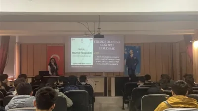 Belediye b&uuml;nyesinde g&ouml;rev yapan Diyetisyen &Ouml;zge G&uuml;ndoğan &ouml;nc&uuml;l&uuml;ğ&uuml;nde &uuml;cretsiz diyet