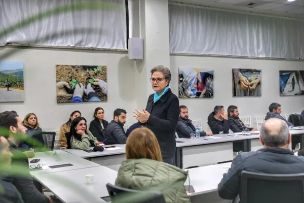 Kayapınar Belediyesi İnsan Kaynakları ve Eğitim M&uuml;d&uuml;rl&uuml;ğ&uuml; koordinesinde d&uuml;zenlenen eğitim