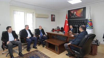 Kayseri'de &nbsp;kırsal b&ouml;lgelerde tarımsal &uuml;retime destek &ccedil;alışmalarına devam ediliyor. Ulaşım,