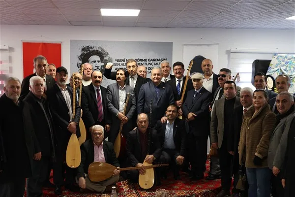 Atapark Mahallesi&rsquo;nde, Şehit Jandarma Uzman &Ccedil;avuş H&uuml;seyin Keleş Parkı i&ccedil;erisinde
