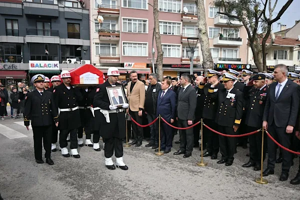 Kıbrıs Gazisi emekli Seyyar Astsubay Kıdemli Baş&ccedil;avuş&nbsp;Sebahattin Karataş&nbsp;i&ccedil;in&nbsp;G&ouml;lc&uuml;k Değirmendere Merkez