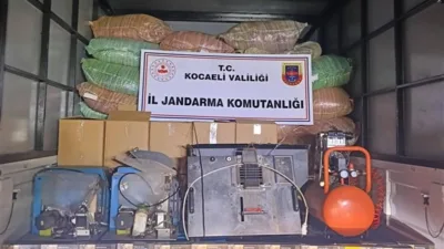 Kocaeli İl Jandarma Komutanlığı ekiplerince ka&ccedil;ak&ccedil;ılıkla m&uuml;cadele kapsamında K&ouml;rfez il&ccedil;esinde