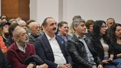 Konyaaltı Belediyesi, Bilim-K&uuml;lt&uuml;r-Sanat Buluşmaları ile vatandaşları uzman isimlerle bir araya