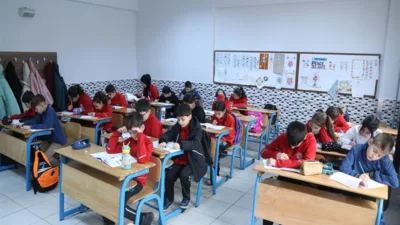 &ldquo;Medeniyet Okulu&rdquo; projesi kapsamında yapılan uygulamanın ilk etabında 5. sınıftan