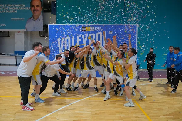 Konya B&uuml;y&uuml;kşehir Belediyesi personeline y&ouml;nelik d&uuml;zenlenen voleybol turnuvası; İMKB Spor