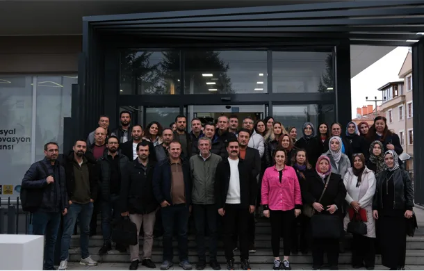 Konya B&uuml;y&uuml;kşehir Belediyesi Sosyal İnovasyon Ajansı (SİA) Okul Dergiciliği &Ouml;ğrenme