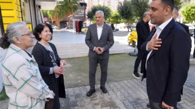 &Ccedil;ukurova Belediye Başkanı Emrah Kozay, il&ccedil;ede başlatılan saha programı kapsamında