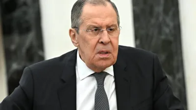 Empati Manuchi adlı internet programına verdiği r&ouml;portajda Lavrov, "Sonraki t&uuml;m