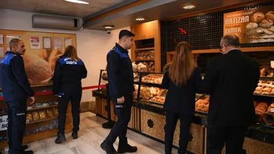 Mamak Belediyesi, yaklaşan Ramazan ayı kapsamında y&uuml;r&uuml;tt&uuml;ğ&uuml; saha &ccedil;alışmalarını tamamladı.&nbsp;