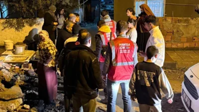 Manisa&rsquo;da son g&uuml;nlerde etkili olan yoğun yağışlar nedeniyle sel sularına