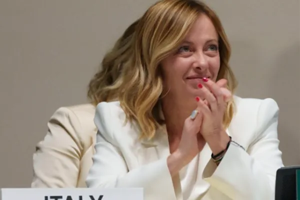 İtalya Başbakanı Giorgia Meloni, Bel&ccedil;ika&rsquo;nın Alden Biesen Kalesi'nde ger&ccedil;ekleştirilen gayri