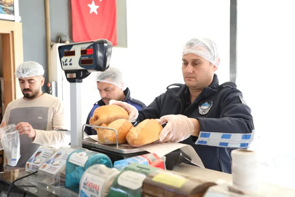Menderes Belediyesi, Zabıta M&uuml;d&uuml;rl&uuml;ğ&uuml; ve Ruhsat M&uuml;d&uuml;rl&uuml;ğ&uuml;&rsquo;ne bağlı ekipler işletmelerde
