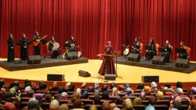 Kestel Belediyesi, kadınlara &ouml;zel d&uuml;zenlediği &ldquo;Mezopotamya Balad&rdquo; konserinde sanat&ccedil;ı Nurdan