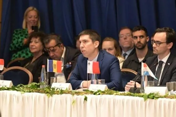 Moldova Dışişleri Bakanı Popşoi, Ramazan ayının başlaması nedeniyle bir mesaj