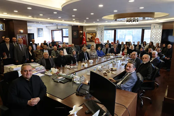 Ke&ccedil;i&ouml;ren Muhtarlar Derneği Başkanı ve Aşağı Eğlence Mahalle Muhtarı Kılı&ccedil;