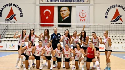 Antalya Muratpaşa Belediyesi Kadın Voleybol Takımı, Arabica Coffee House Kadınlar