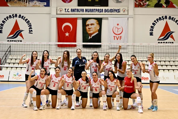 Antalya Muratpaşa Belediyesi Kadın Voleybol Takımı, Arabica Coffee House Kadınlar