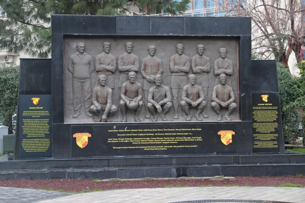 G&uuml;zelyalı Fuat G&ouml;ztepe Parkı i&ccedil;erisinde yer alan ve G&ouml;ztepe&rsquo;nin Avrupa&rsquo;da