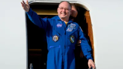 ABD Havacılık ve Uzay Ajansı (NASA) ile SpaceX iş birliğiyle